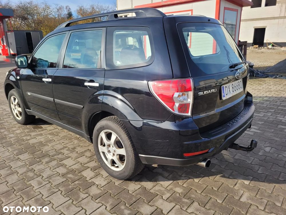 Subaru Forester 2.0D Comfort - 23