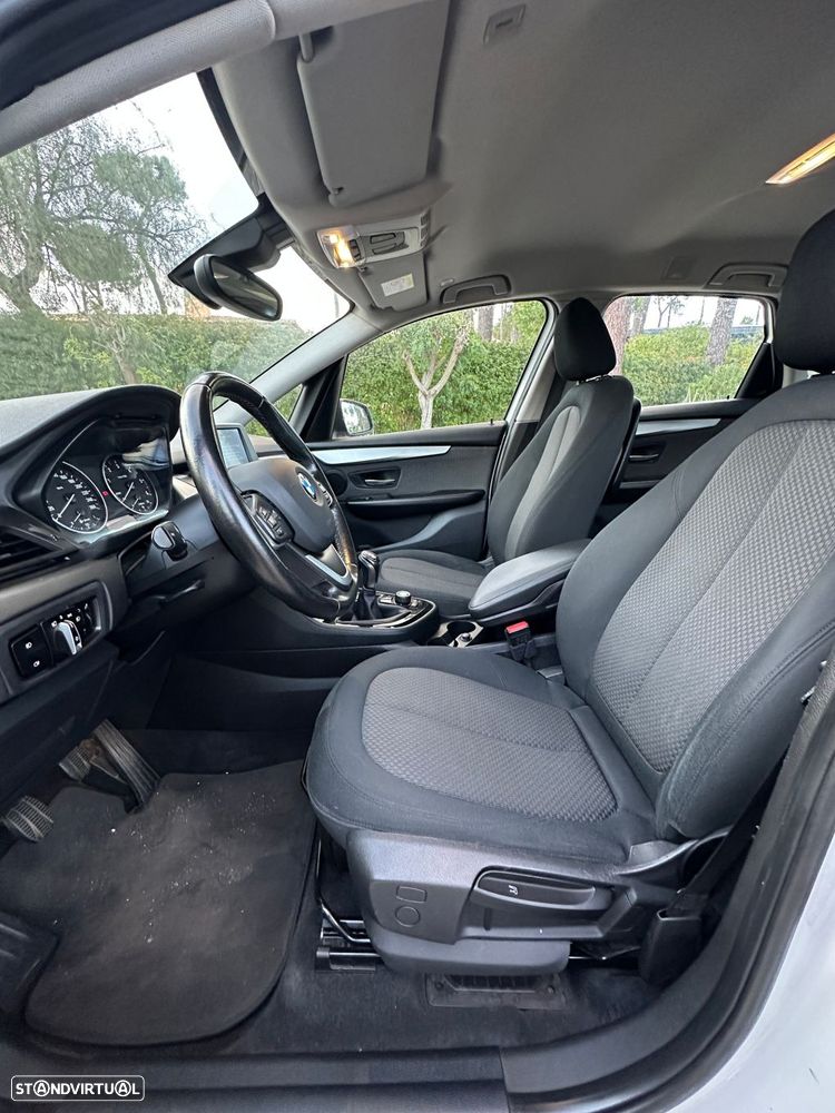 BMW 216 Active Tourer d Advantage - 10
