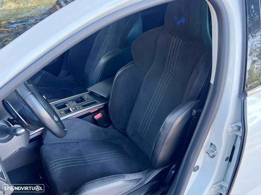 Renault Mégane 1.6 TCe GT EDC - 33
