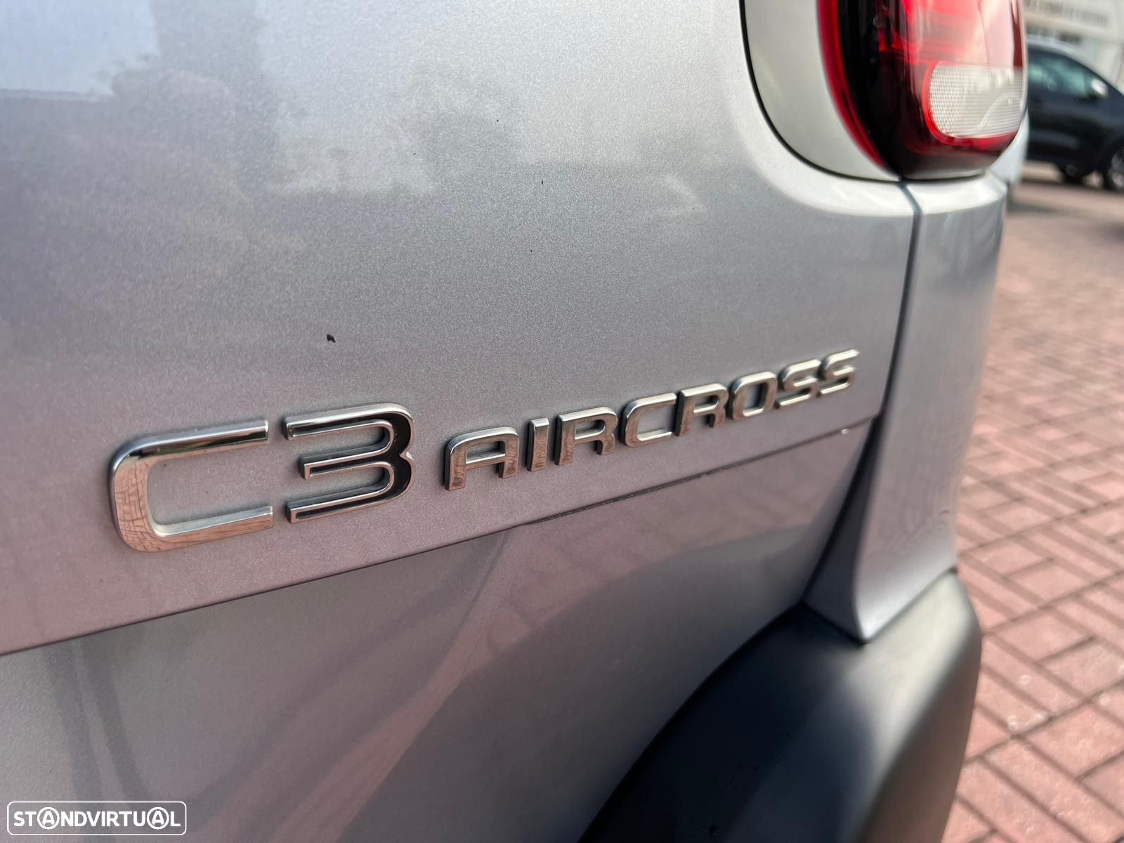 Citroën C3 Aircross BlueHDI 120 Stop & Start EAT6 FEEL PACK - 32