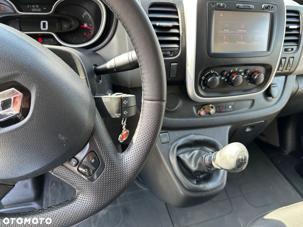 Renault Trafic - 10