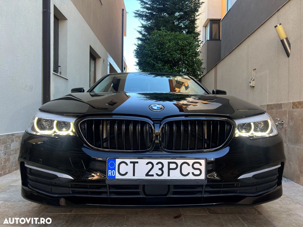 BMW Seria 5 520d Aut. Luxury Line - 22