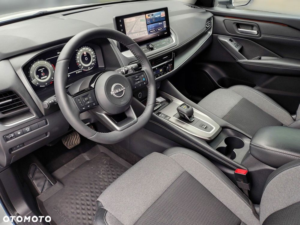 Nissan Qashqai 1.3 DIG-T mHEV N-Connecta Xtronic - 16