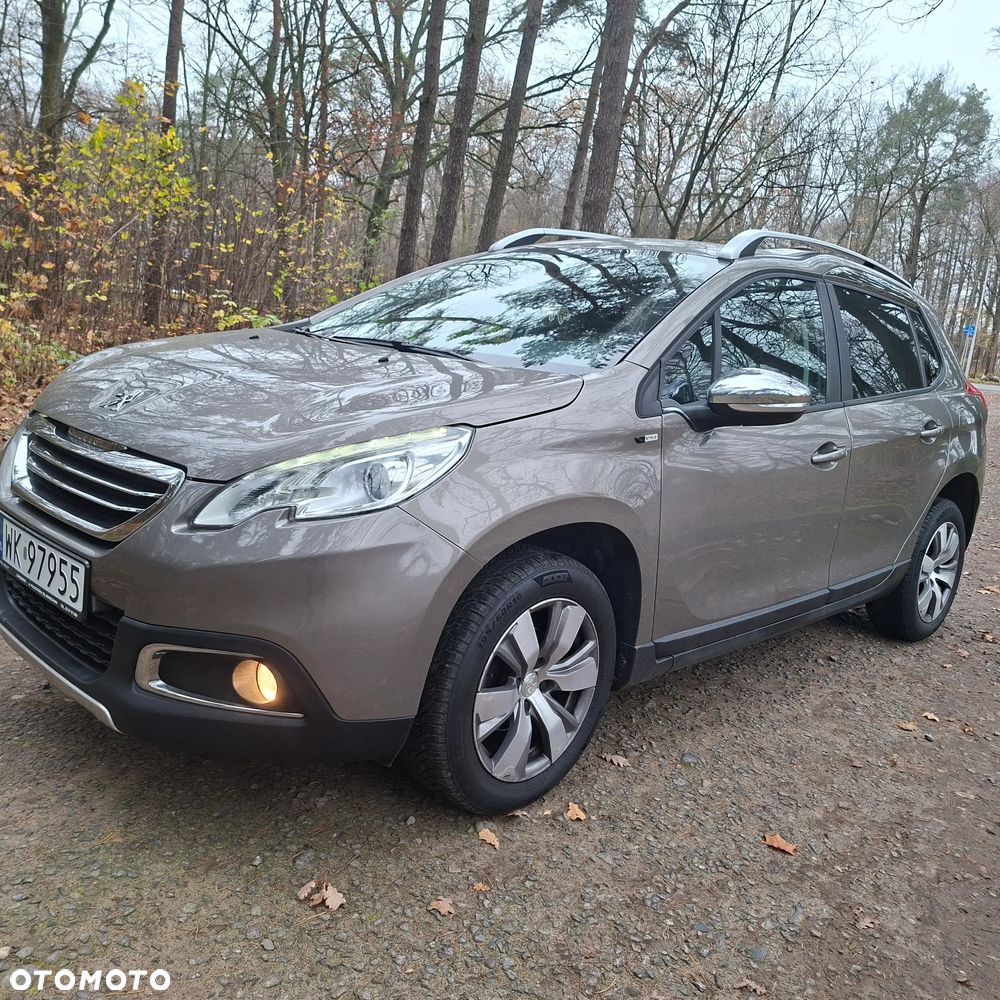 Peugeot 2008 1.2 Pure Tech Style S&S - 2