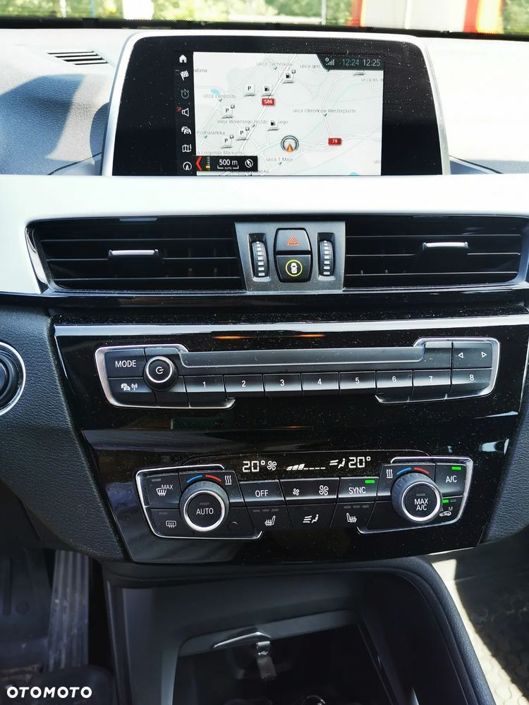 BMW X1 xDrive18d - 6