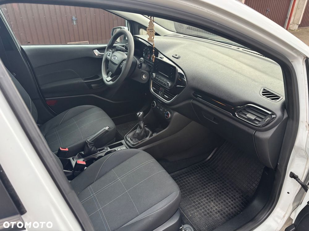 Ford Fiesta - 6