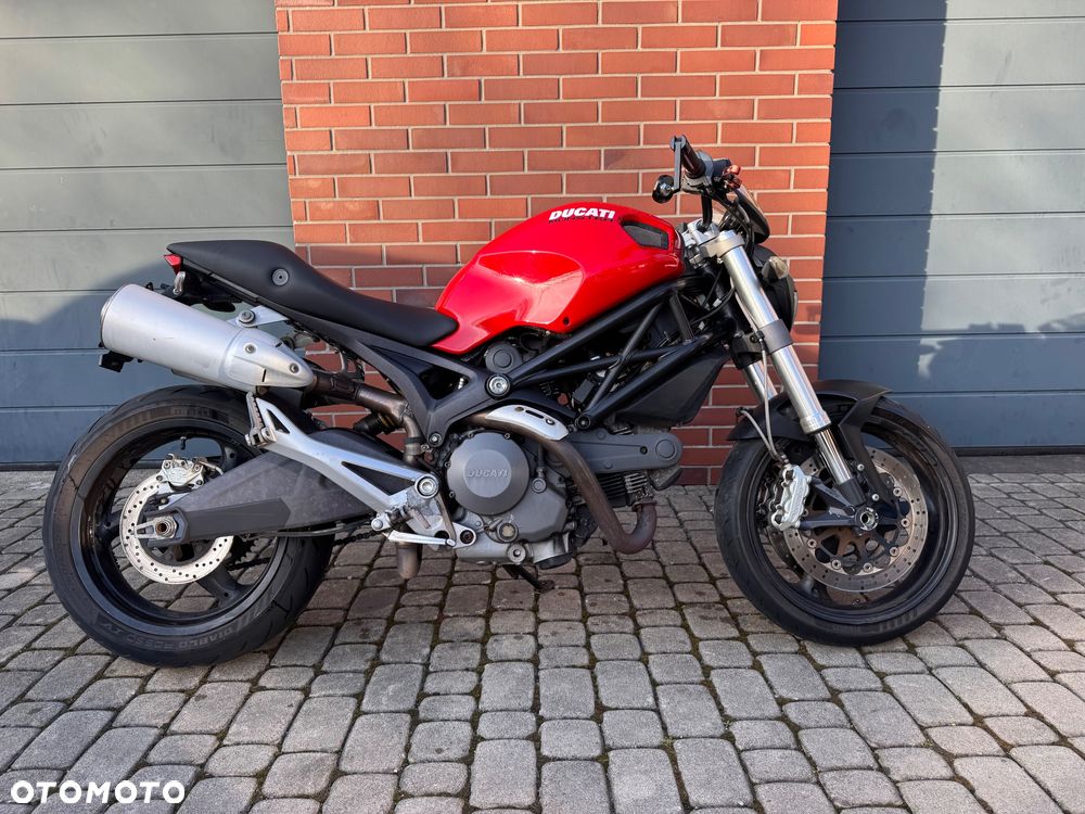 Ducati Monster - 2