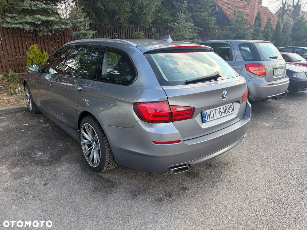 BMW Seria 5 525d xDrive Sport-Aut - 7