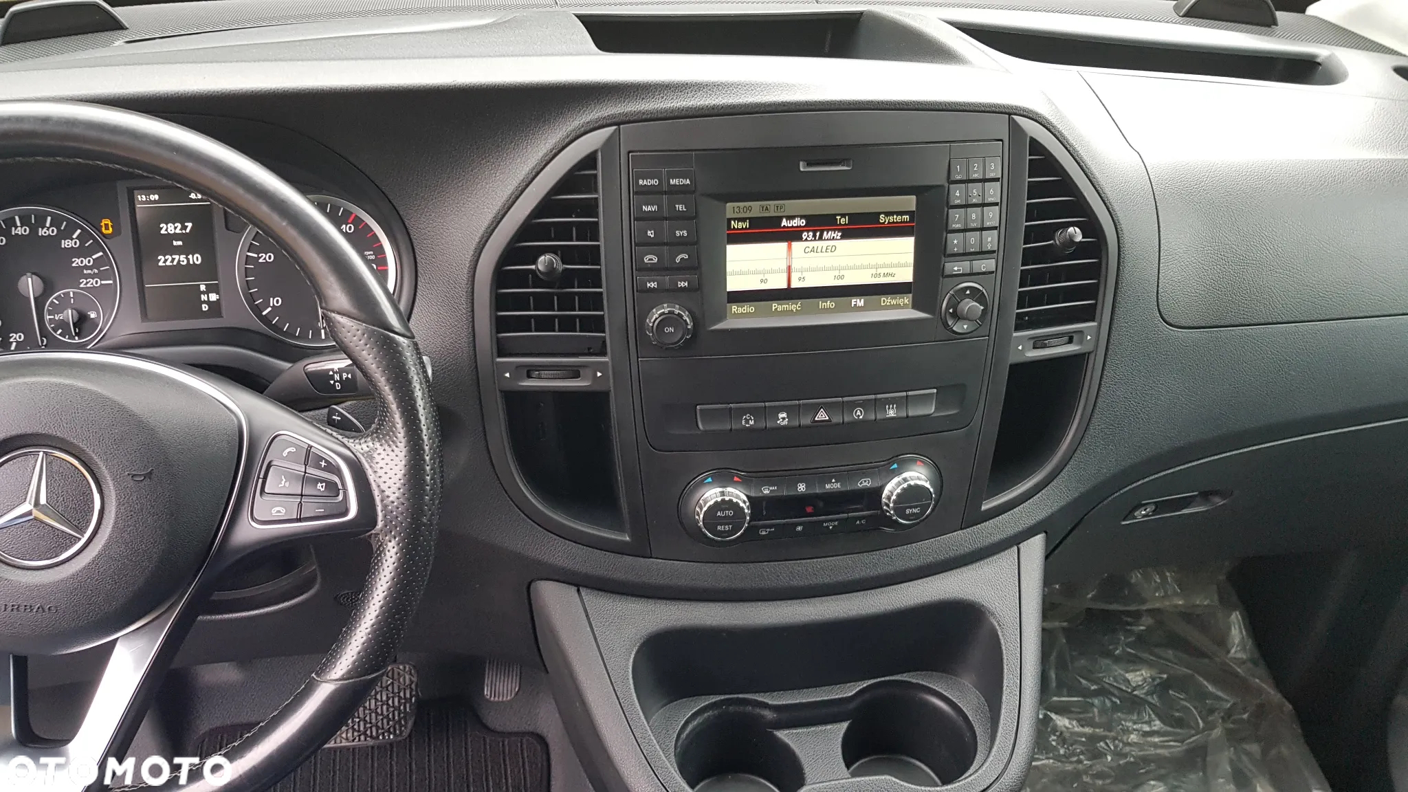 Mercedes-Benz VITO - 9