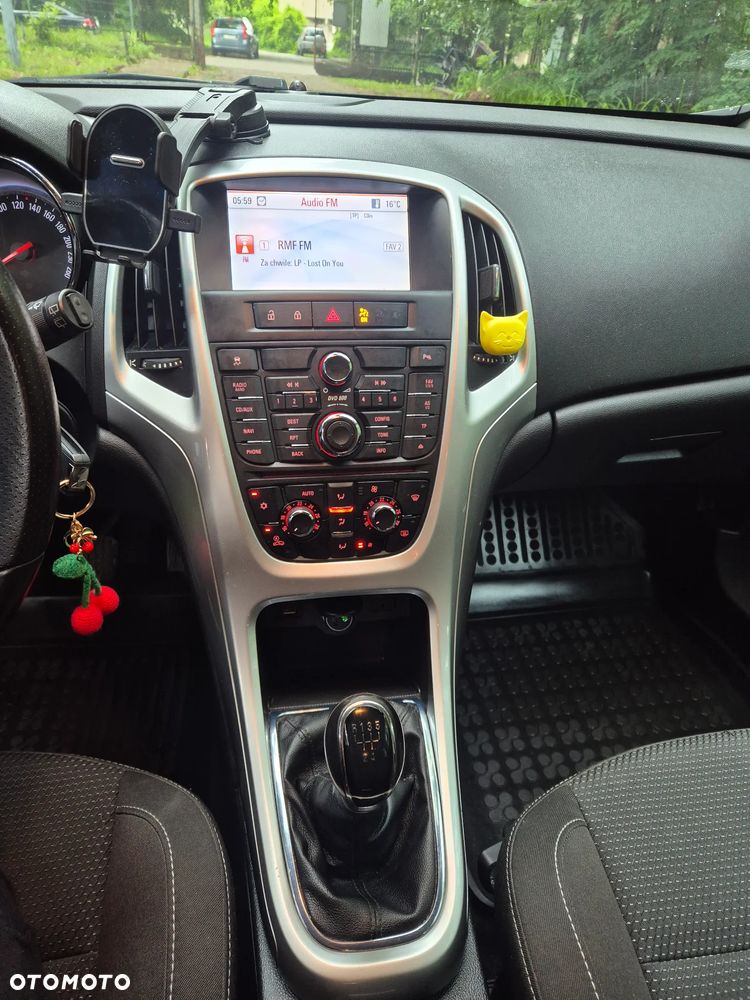 Opel Astra 1.6 Sport - 11