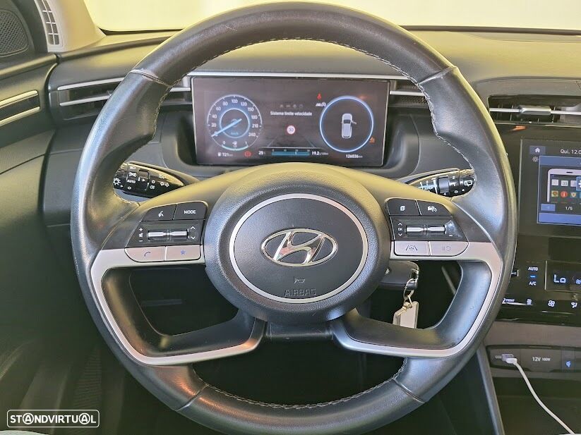 Hyundai Tucson 1.6 CRDi Premium - 12