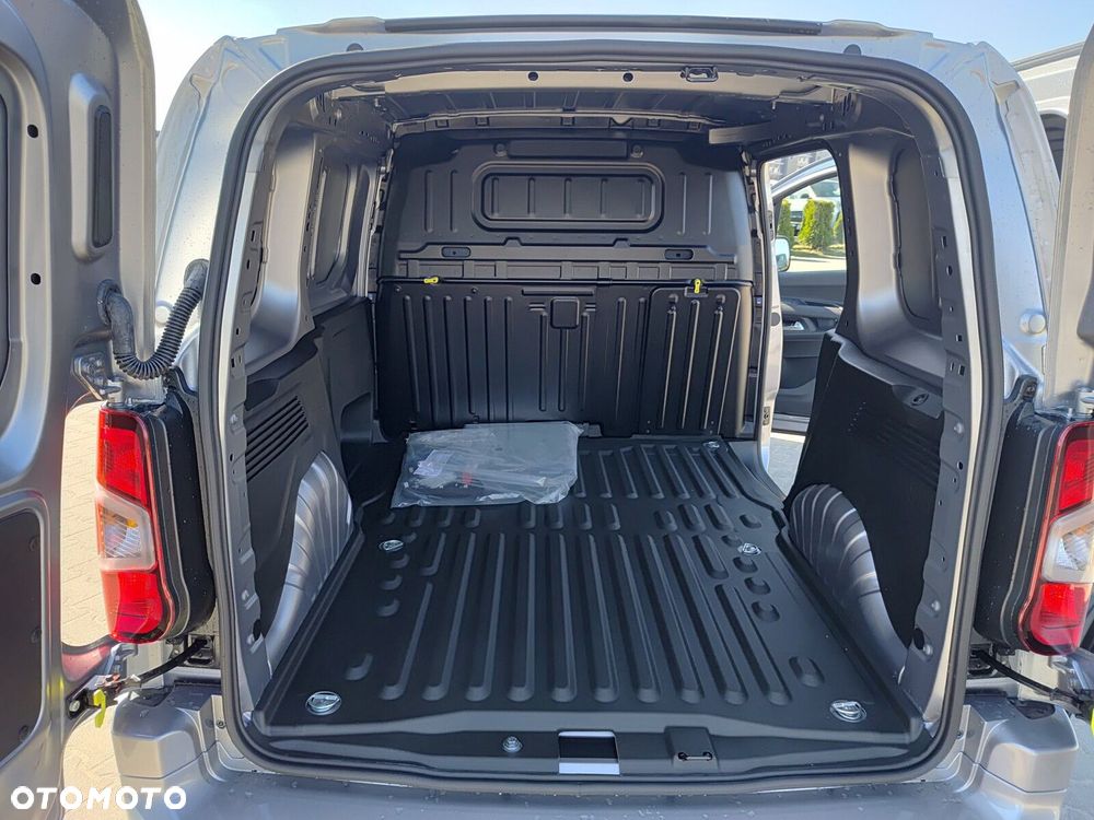 Opel Combo Cargo Combo Cargo Furgon M TECH Diesel 130KM Automat - 24