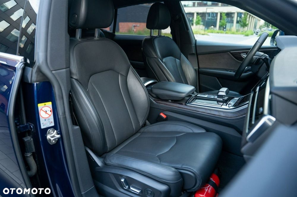 Audi Q8 50 TDI mHEV Quattro Tiptronic - 22