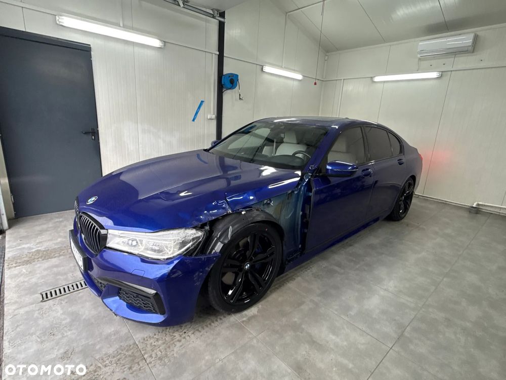 BMW Seria 7 750d xDrive sport - 15