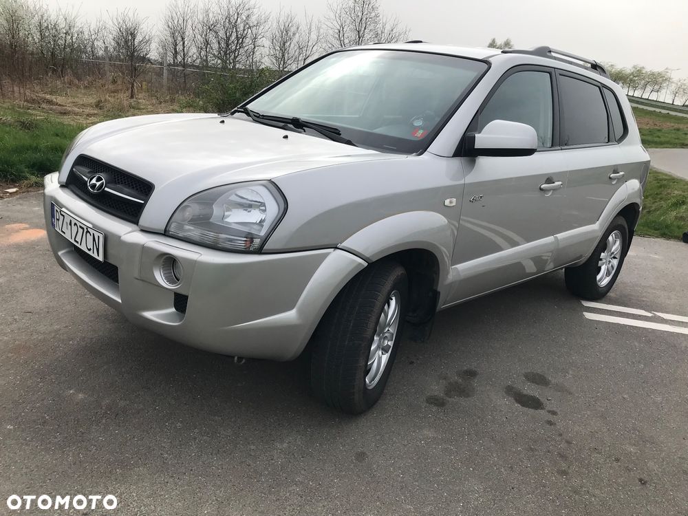 Hyundai Tucson 2.0 CRDi VGT 4WD GLS - 11