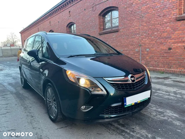 Opel Zafira 1.4 T Cosmo EcoFLEX S&S EU6