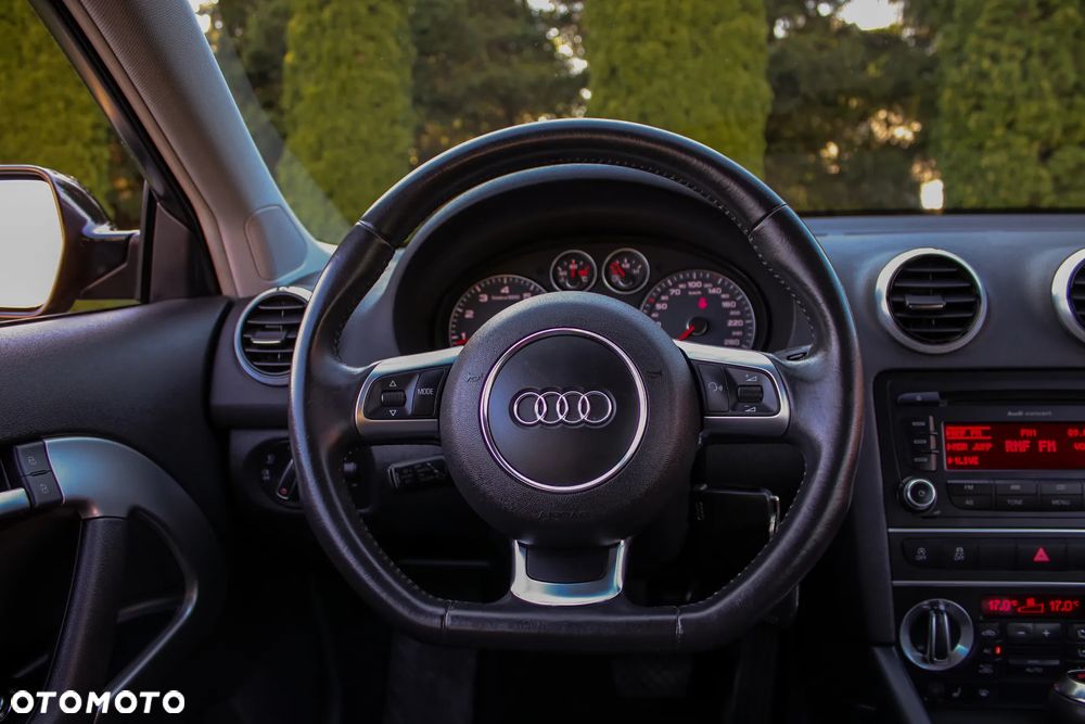 Audi A3 3-drzwiowe 1.4 TFSI S tronic S line Sportpaket - 30