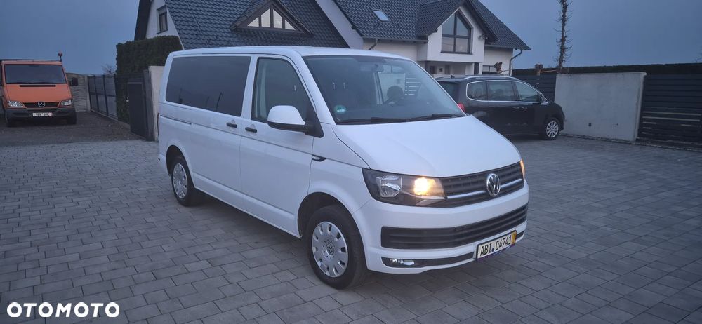 Volkswagen Transporter Kombi L1H1 DSG - 3