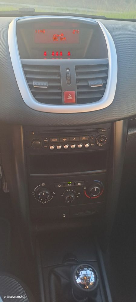 Peugeot 207 1.4 16V Active - 35