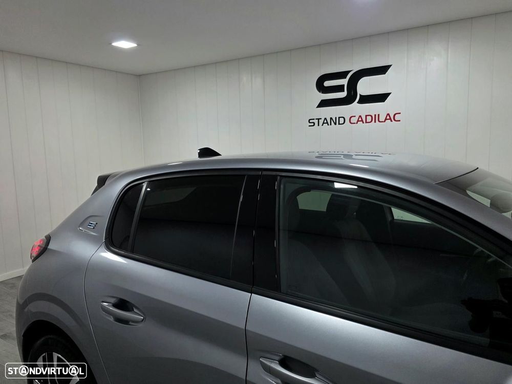 Peugeot e-208 51 kWh Allure - 9