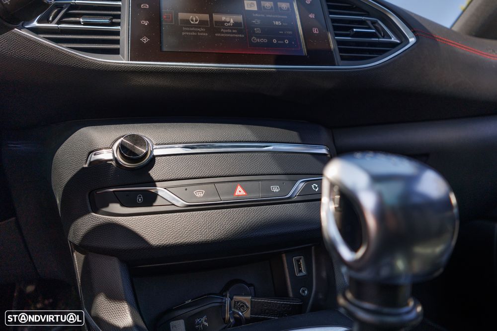 Peugeot 308 SW 1.2 PureTech GT Line - 35