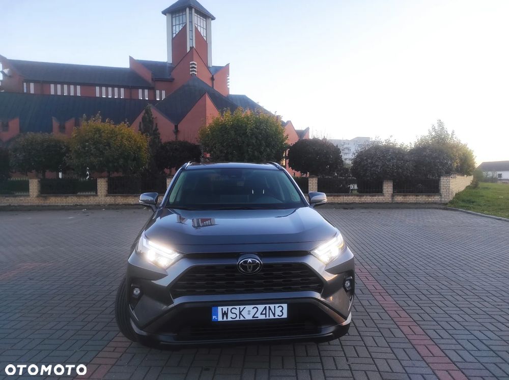 Toyota Rav4 2025 photo 3