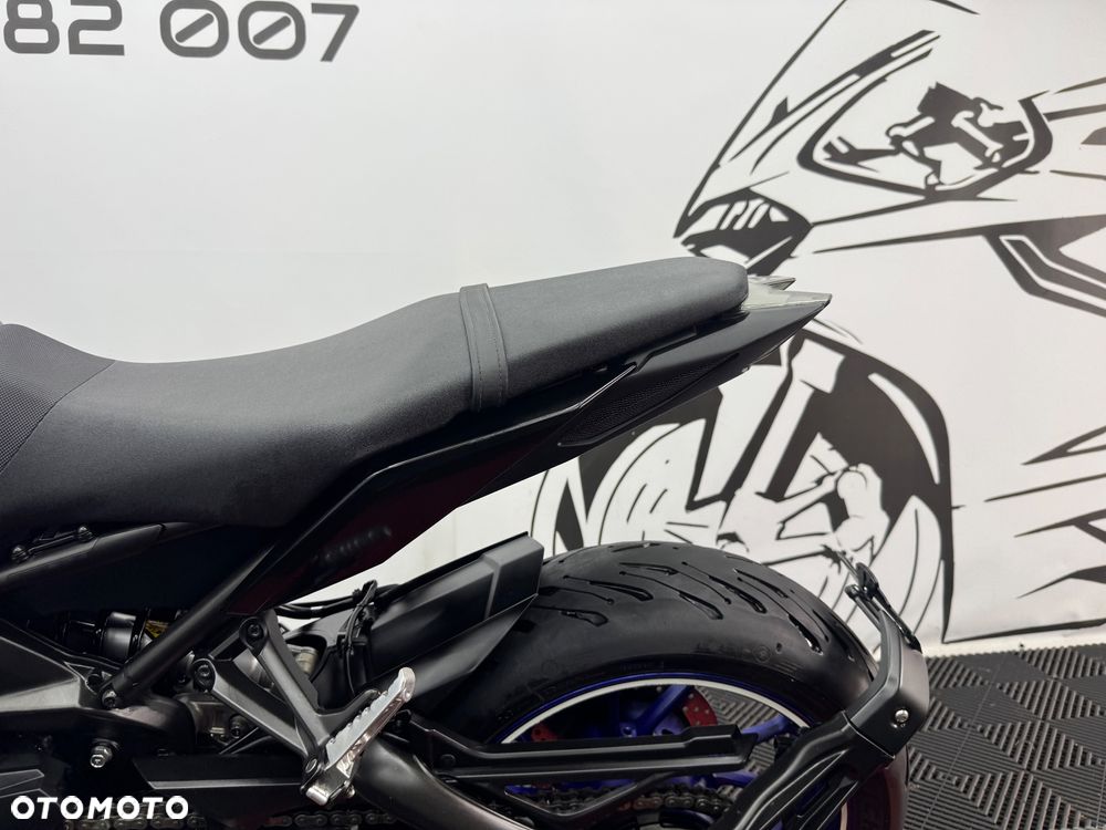 Yamaha MT - 18