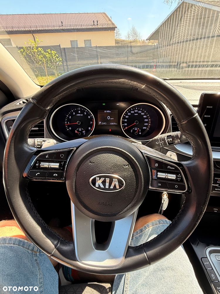 Kia Ceed 1.5 T-GDI M DCT - 13