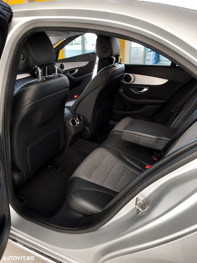 Mercedes-Benz C - 5