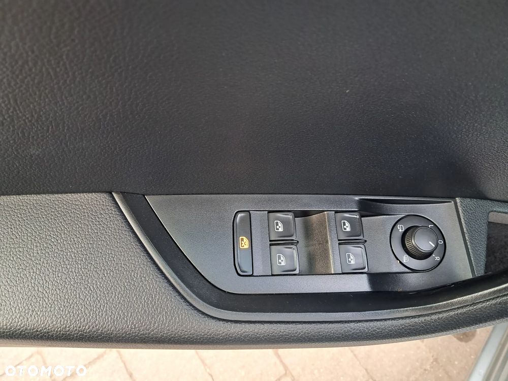 Skoda Superb 1.4 TSI ACT Ambition DSG - 21