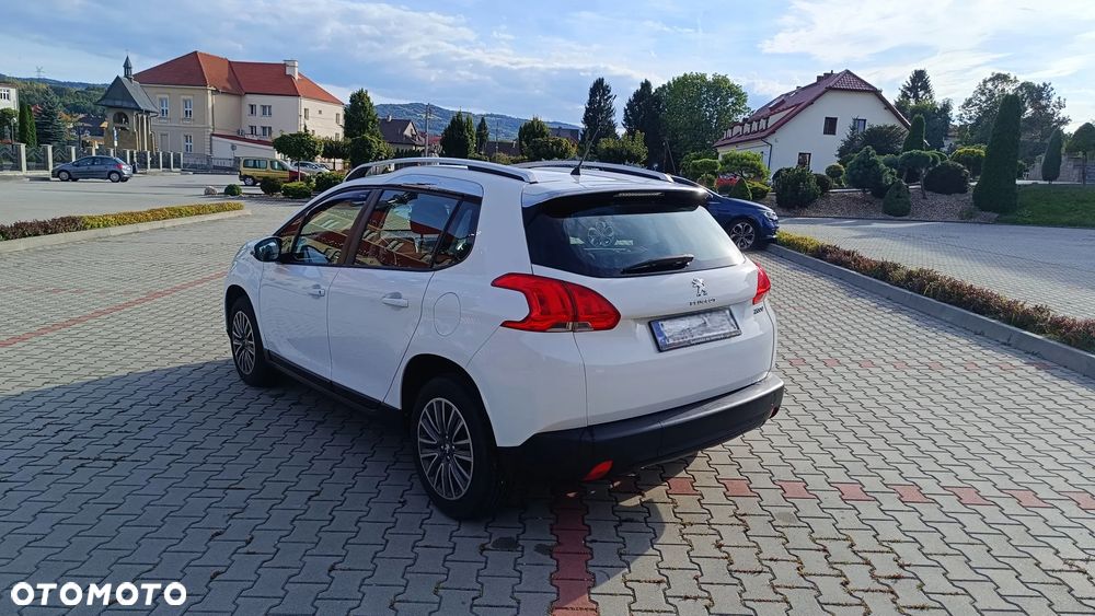 Peugeot 2008 - 17