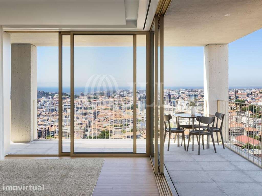 Apartamento T1 no Fernão Magalhães 127, Porto - Grande imagem: 5/34
