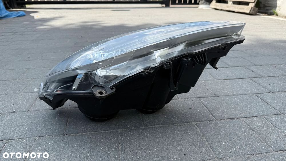 Lampa przednia prawa Peugeot 307 EU Europa prawy przód TYC A166 Reflektor 3A/C, SW 3H, CC 3B, 3E - 10