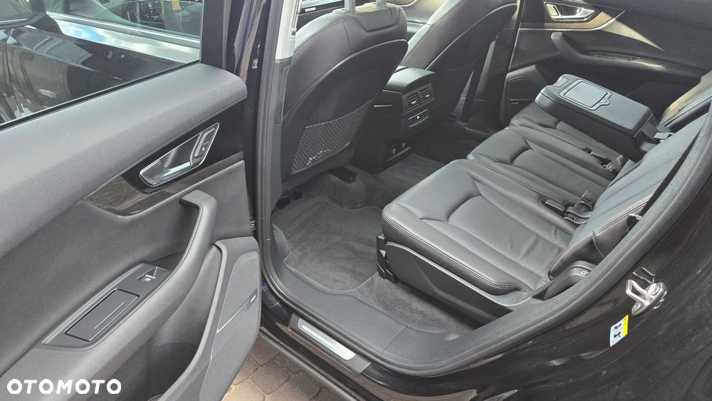 Audi Q7 3.0 TFSI Quattro Tiptronic - 19