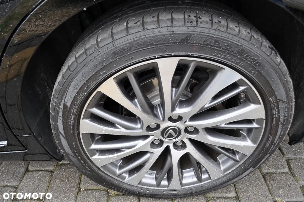 Lexus ES 300h Business Edition + - 14