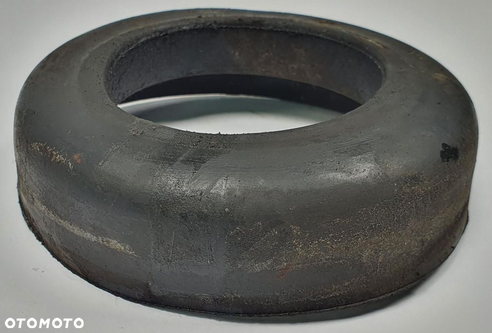 GUMA PODKŁADKA SPRĘŻYNY PRZÓD MERCEDES W115 1153215084 - 2