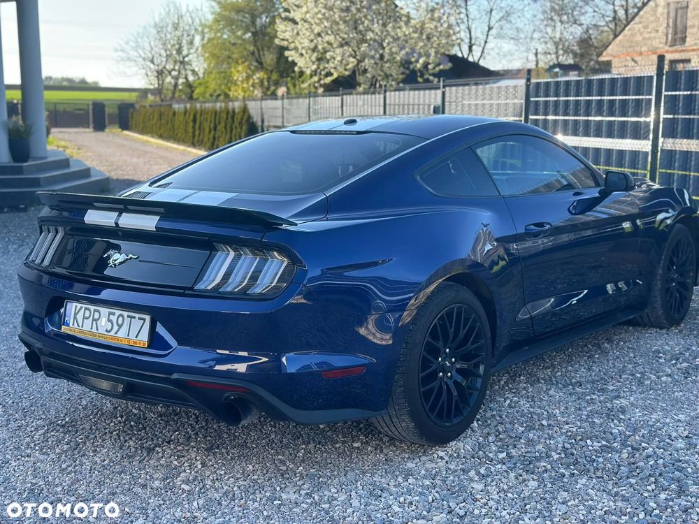 Ford Mustang - 17