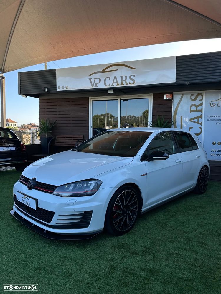 VW Golf 2.0 TSi GTi DSG Performance - 4