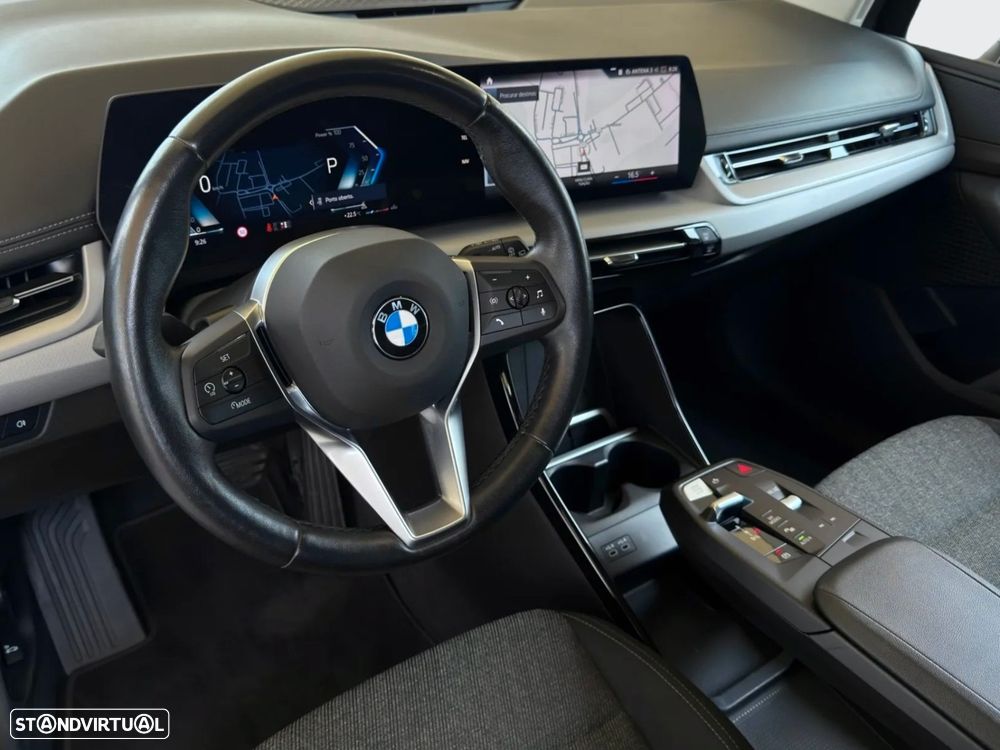 BMW 218 Active Tourer i Line Luxury Auto - 10
