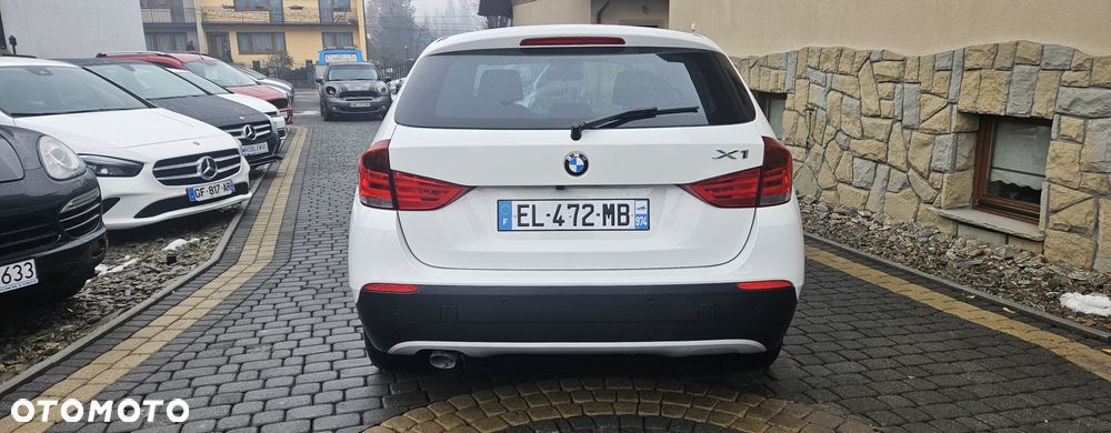 BMW X1 sDrive18d Sport Line - 12