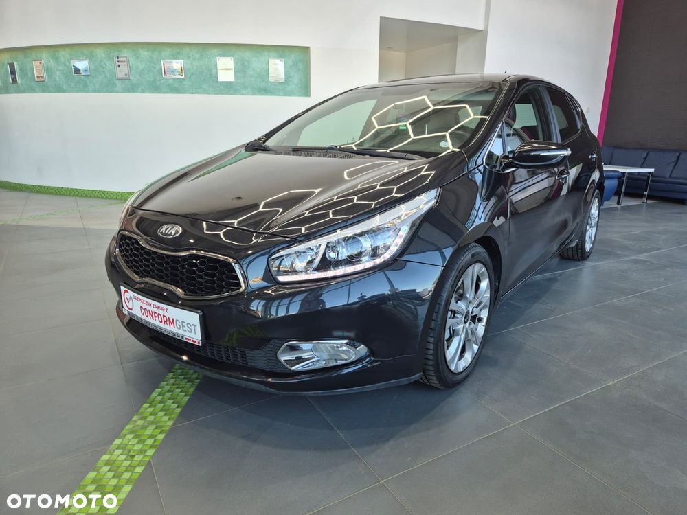 Kia Ceed 1.6 CRDi 128 Platinum Edition - 3