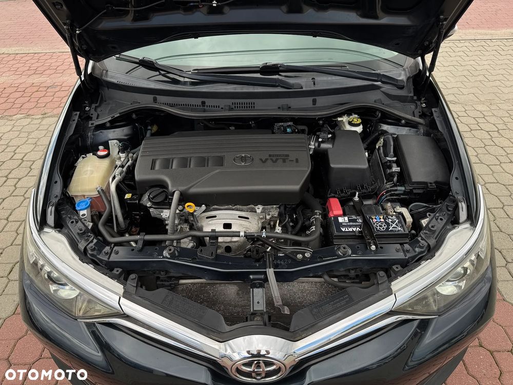 Toyota Auris 1.33 Dual-VVT-i Life - 12