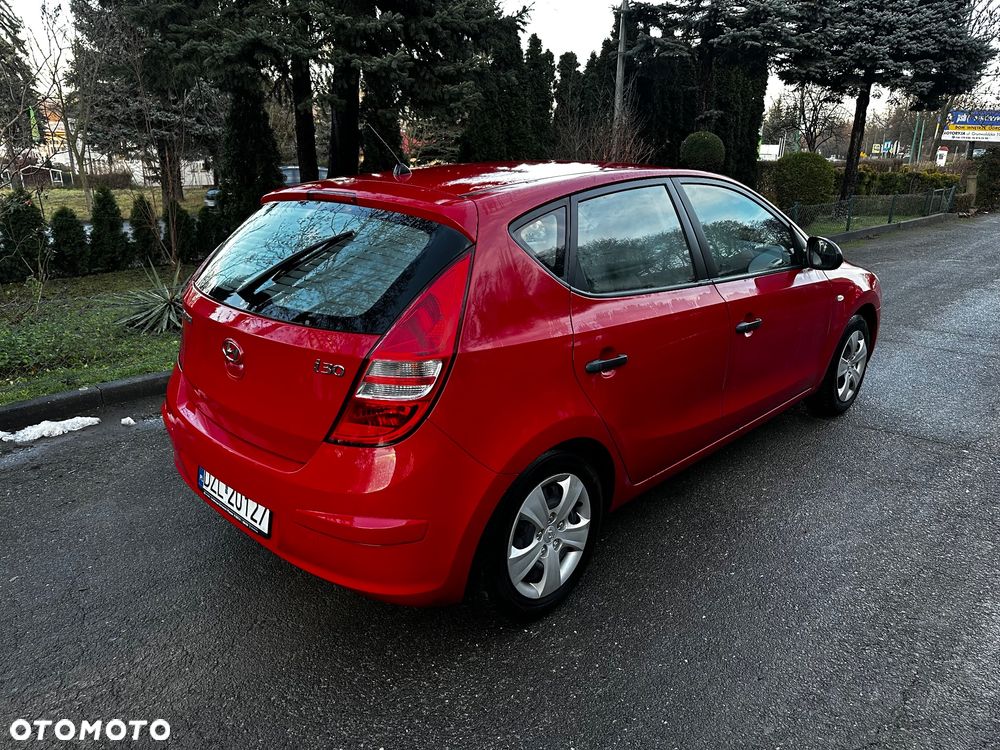 Hyundai i30 1.4 Comfort - 4