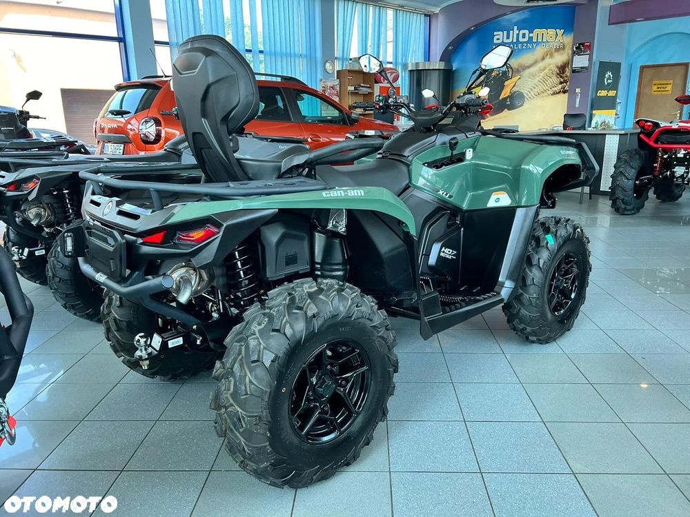 Can-Am Outlander Max - 8