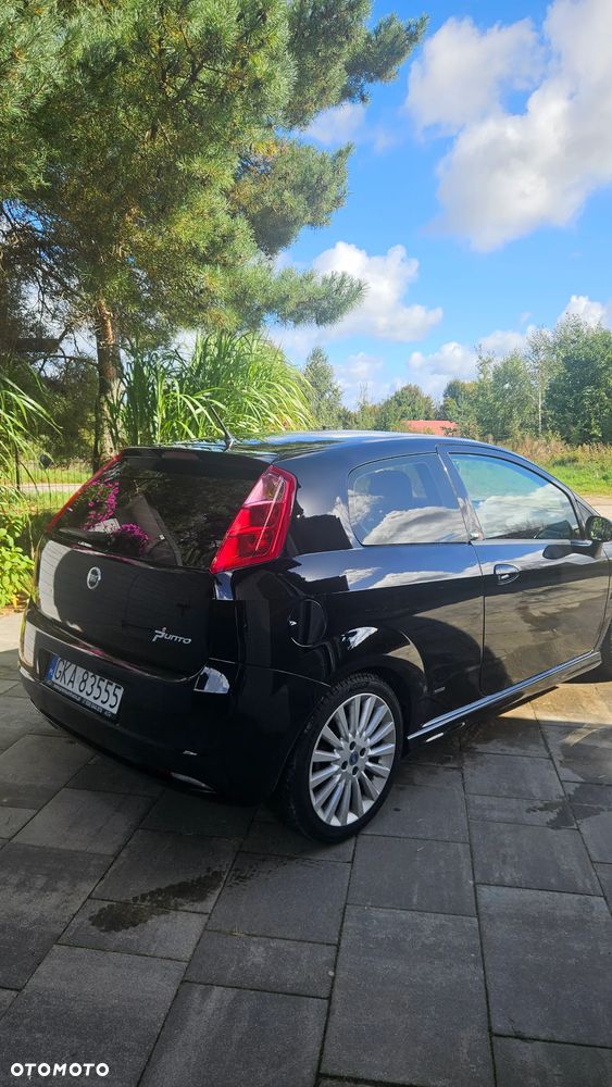 Fiat Grande Punto - 1