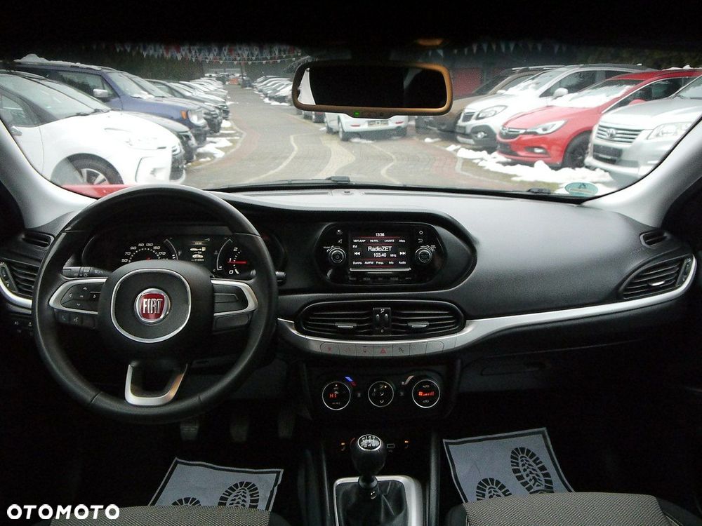Fiat Tipo 1.6 MultiJet 16v Lounge - 18