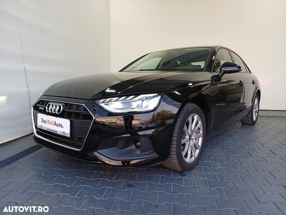 Audi A4 40 TFSI quattro S tronic MHEV Basic - 1