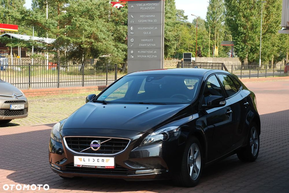 Volvo V40 T2 - 21