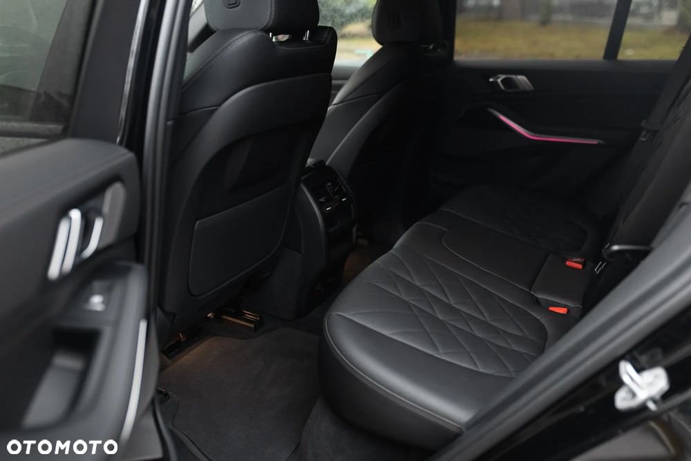 BMW X5 xDrive30d - 13