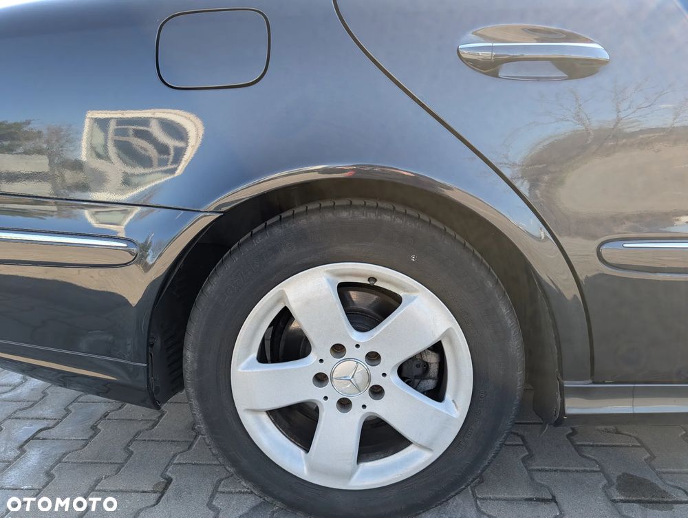 Mercedes-Benz Klasa E 320 CDI Avantgarde - 21